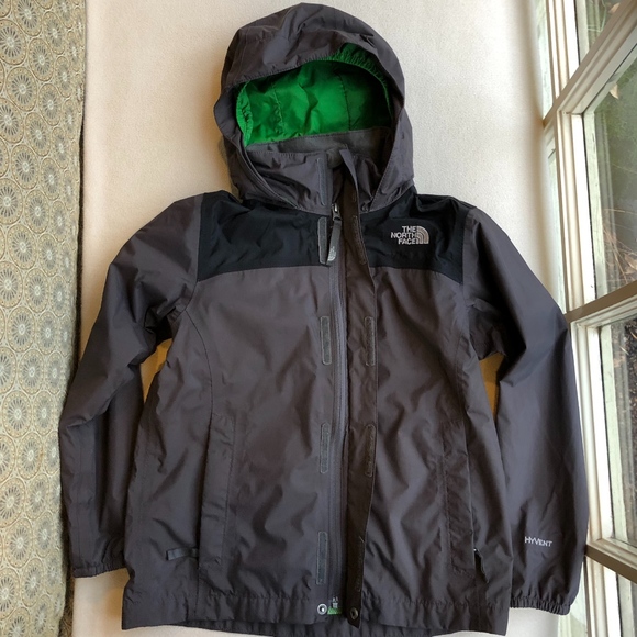 The North Face Boys' Resolve Reflective Jacket - Picture 7 of 14